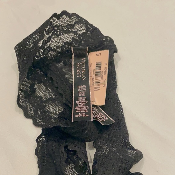NEW WITH TAGS VICTORIA’S SECRET SIZE L 2PK OF BLACK AND PINK LACE THONGS - Picture 5 of 8